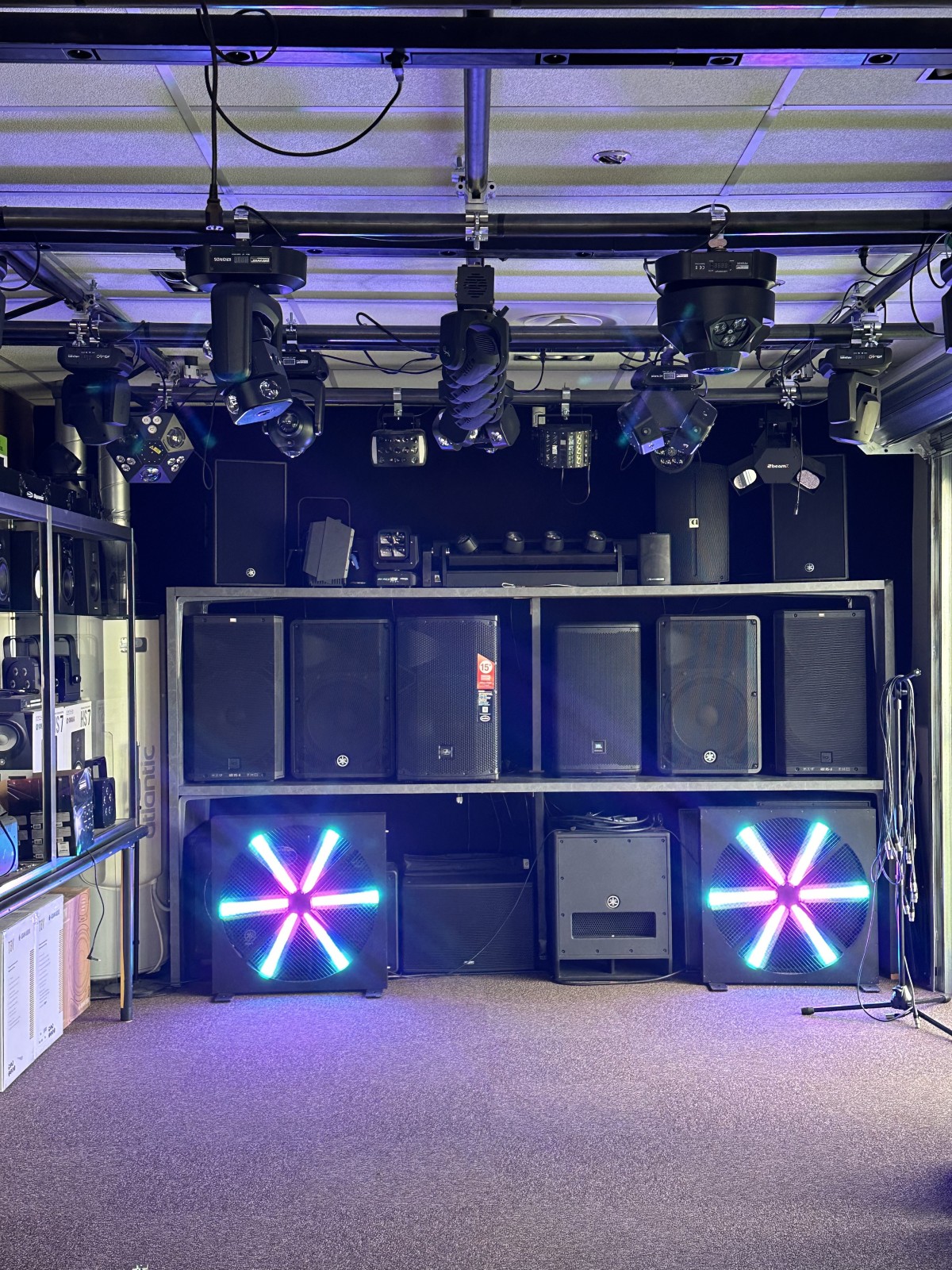 Un magasin dédié aux pros de l’audiovisuel