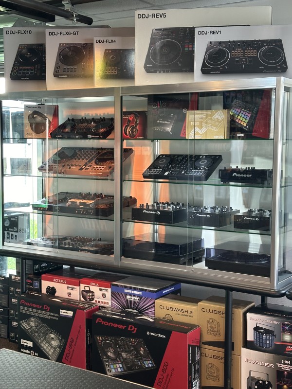 Un magasin dédié aux pros de l’audiovisuel
