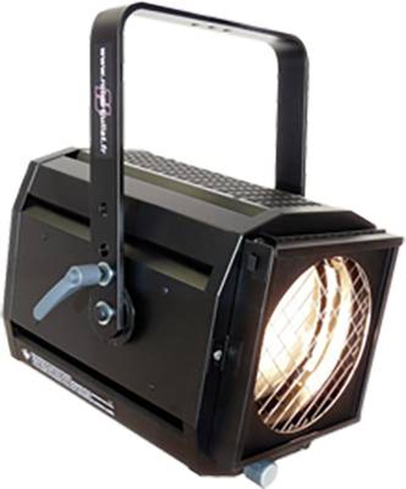 Location PC 2000 W 329HPC Robert Juliat